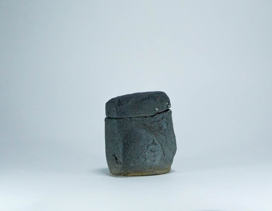 「暗闇の光」 小物入れ・ 陶箱